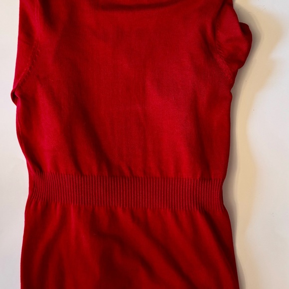 BEAUTIFUL Warm Red Sweater Cardigan Small NWTags - Picture 9 of 10